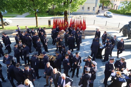 SVEČANA SEJA  GASILSKE ZVEZE CERKNICA 81 FOTO LJUBO VUKELIČ